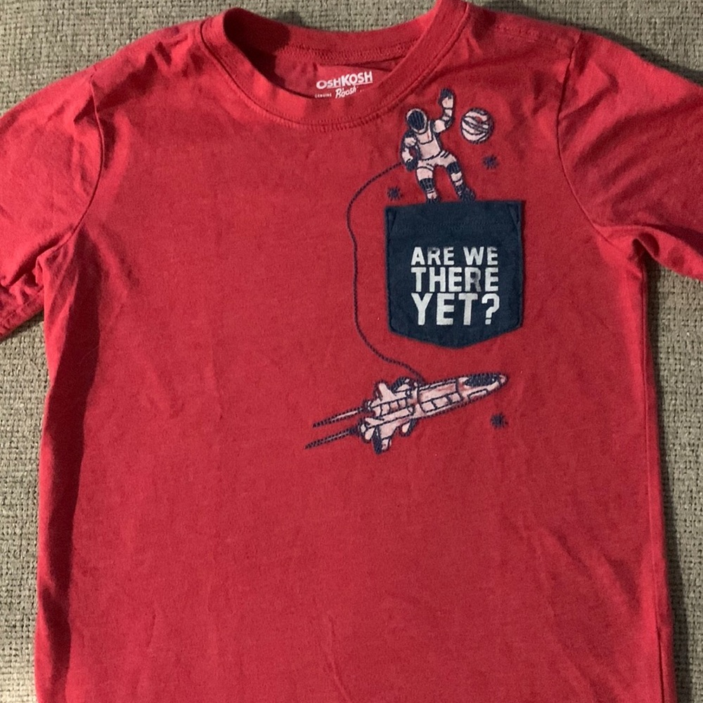 OshKosh boys T-shirt sz.8/8A